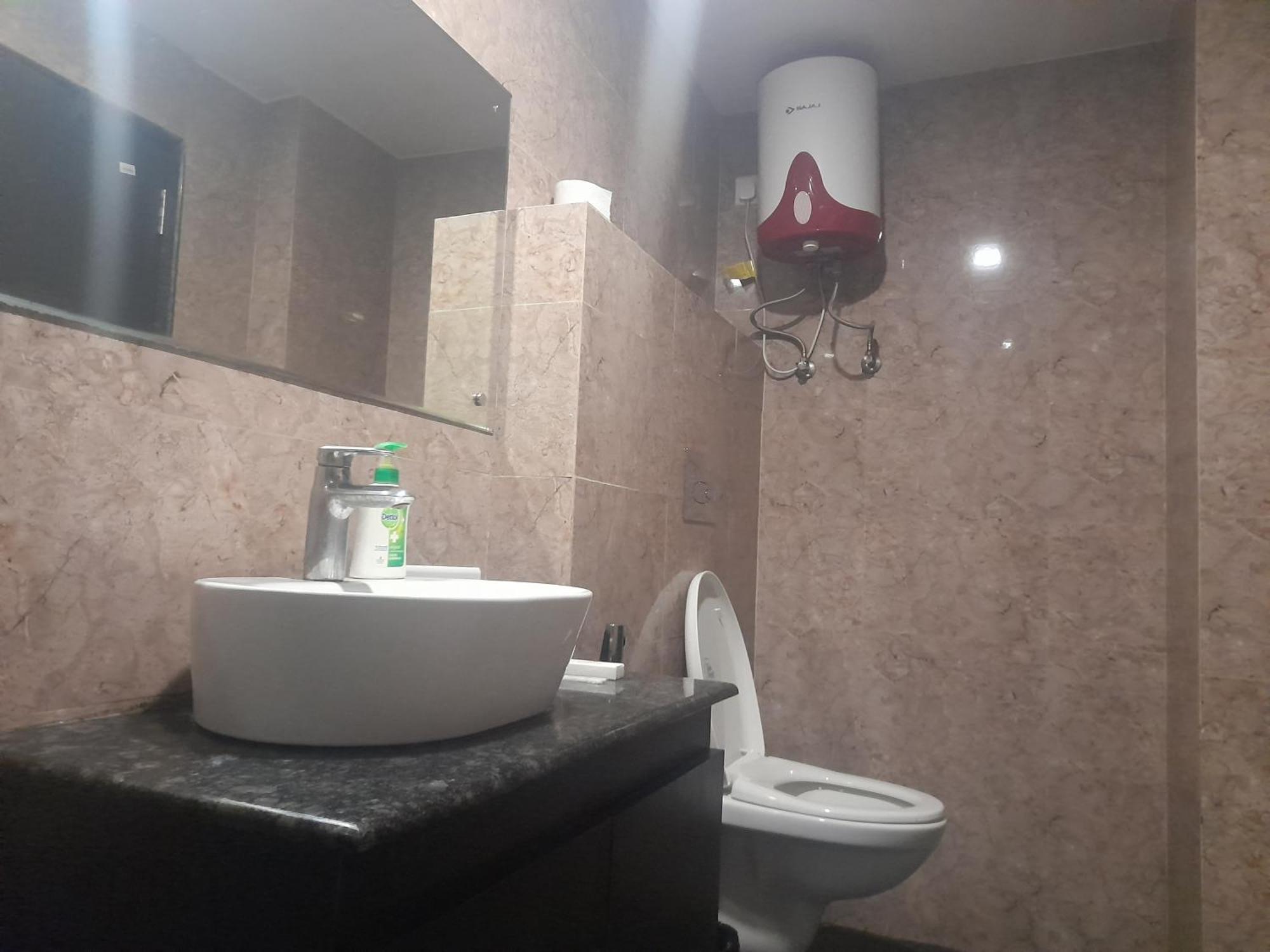 Variety Inn Patna  Ngoại thất bức ảnh