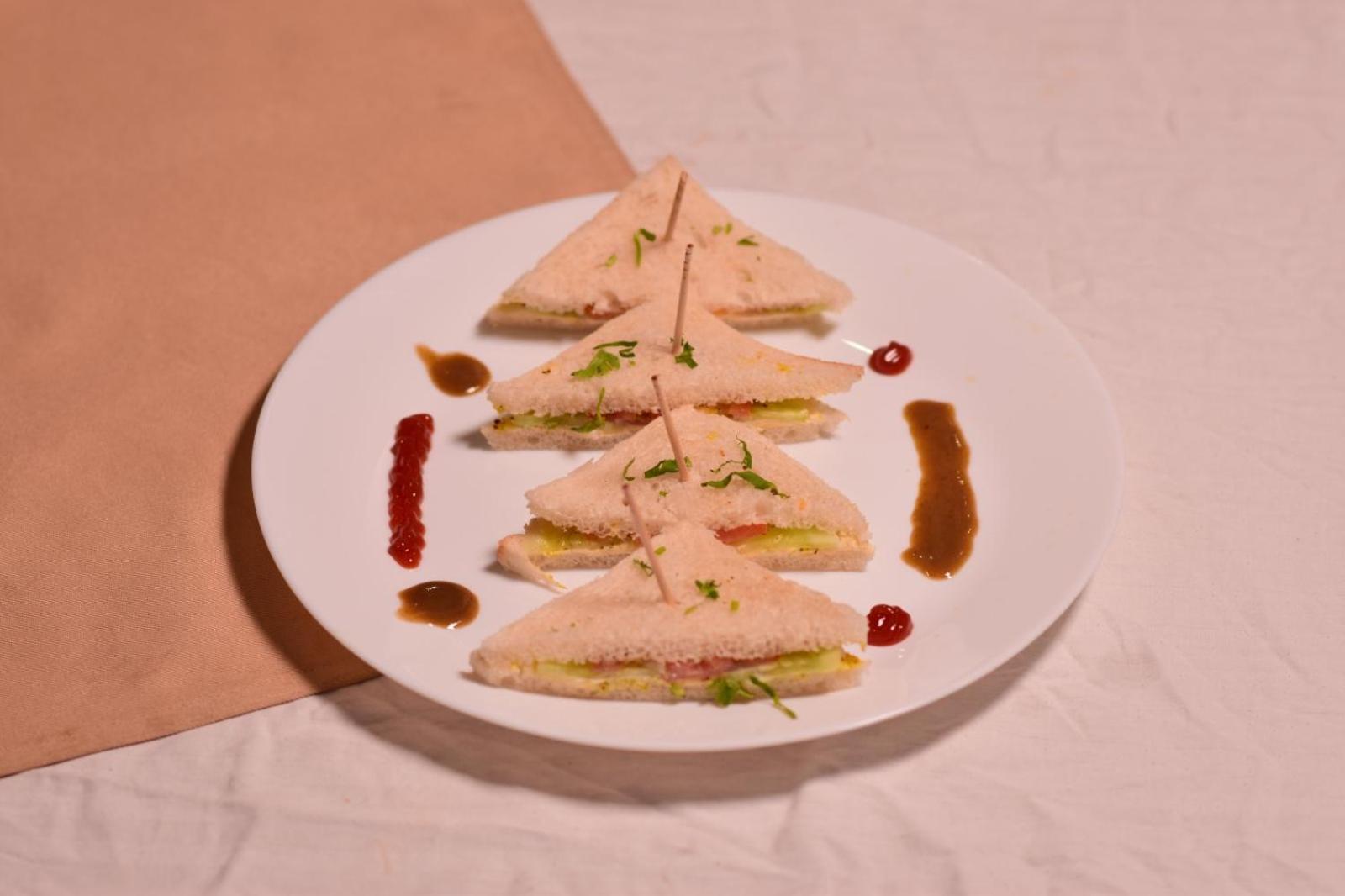 Variety Inn Patna  Ngoại thất bức ảnh
