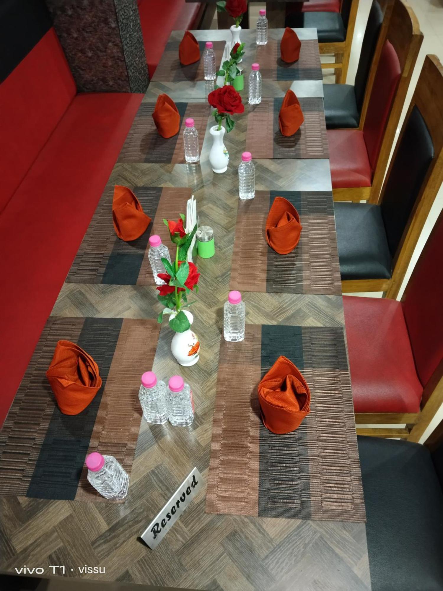 Variety Inn Patna  Ngoại thất bức ảnh