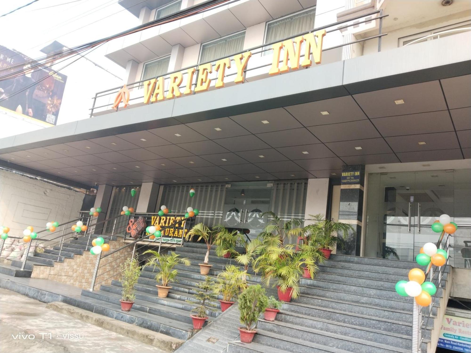 Variety Inn Patna  Ngoại thất bức ảnh